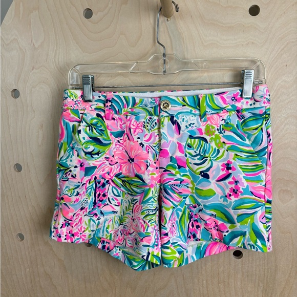 Lilly Pulitzer Tropical Floral Shorts Size 00 - Picture 1 of 7